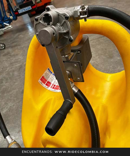 Tanque de Almacenamiento Ecotanke 110L para Diésel con Bomba Manual